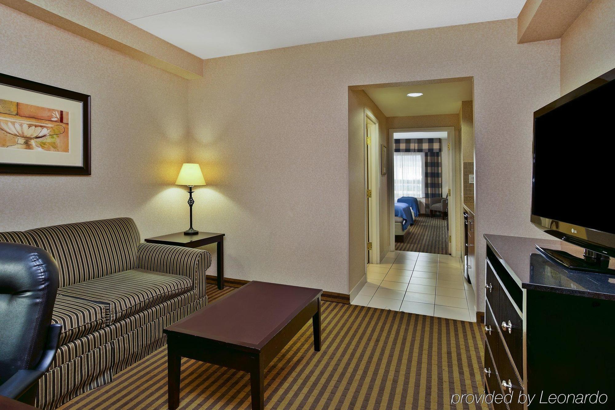 And Hotel